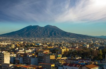 quanti abitanti ha Napoli