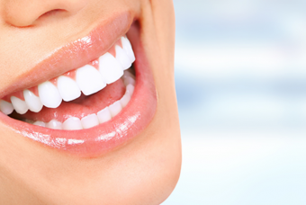 L'Importanza della cura dei denti: più di un sorriso sano