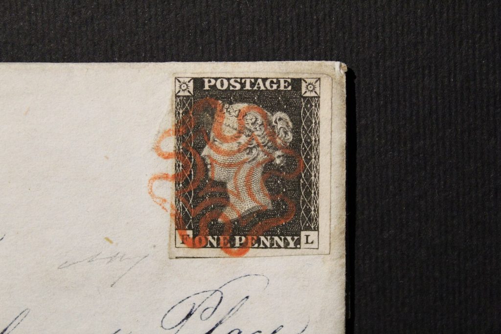 Lettera_con_francobollo_Penny_Black_-_Museo_Museo_dei_Tasso_e_della_Storia_Postale