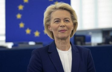 foto con der Leyen