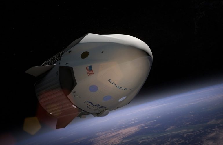 spacex-693229_1280