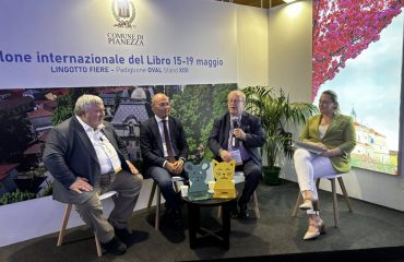 comune-di-pianezza-salone-libro-2025-04