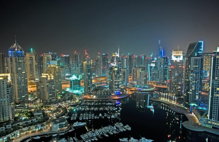 dubai-256585_1280