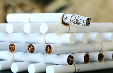cigarette-1642232_1280