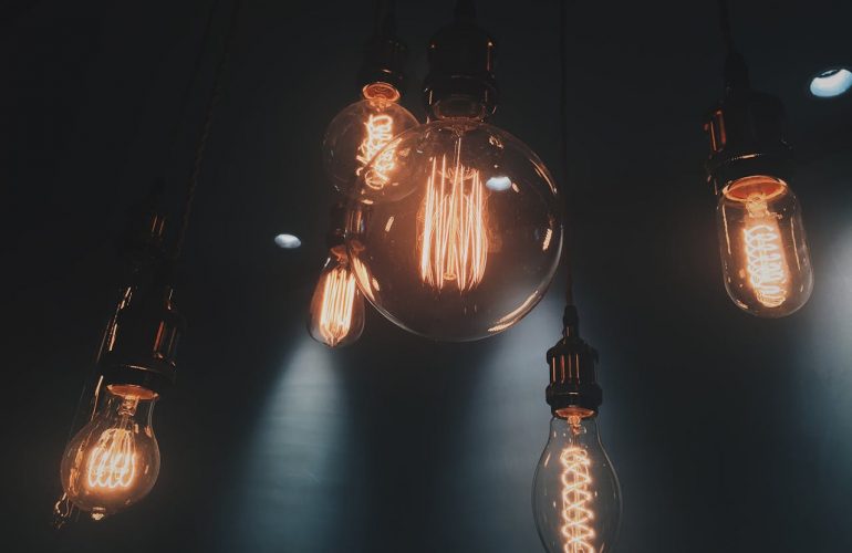 corso-illuminazione-illuminotecnica-lighting-design-pexels-lusaya-401107
