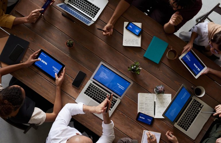 digital-strategy-pexels-fauxels-3183183