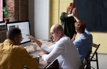 workflow-pexels-fauxels-3182832