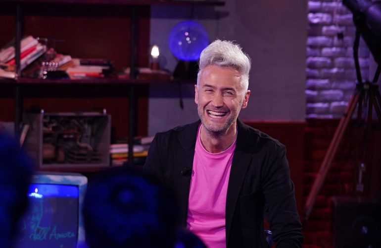 Vincenzo_Schettini_durante_le_registrazioni_de_%22La_fisica_dell'amore%22