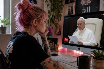 Enciclica AI: gli account "Pontifex" perdono 12mila iscritti in un giorno